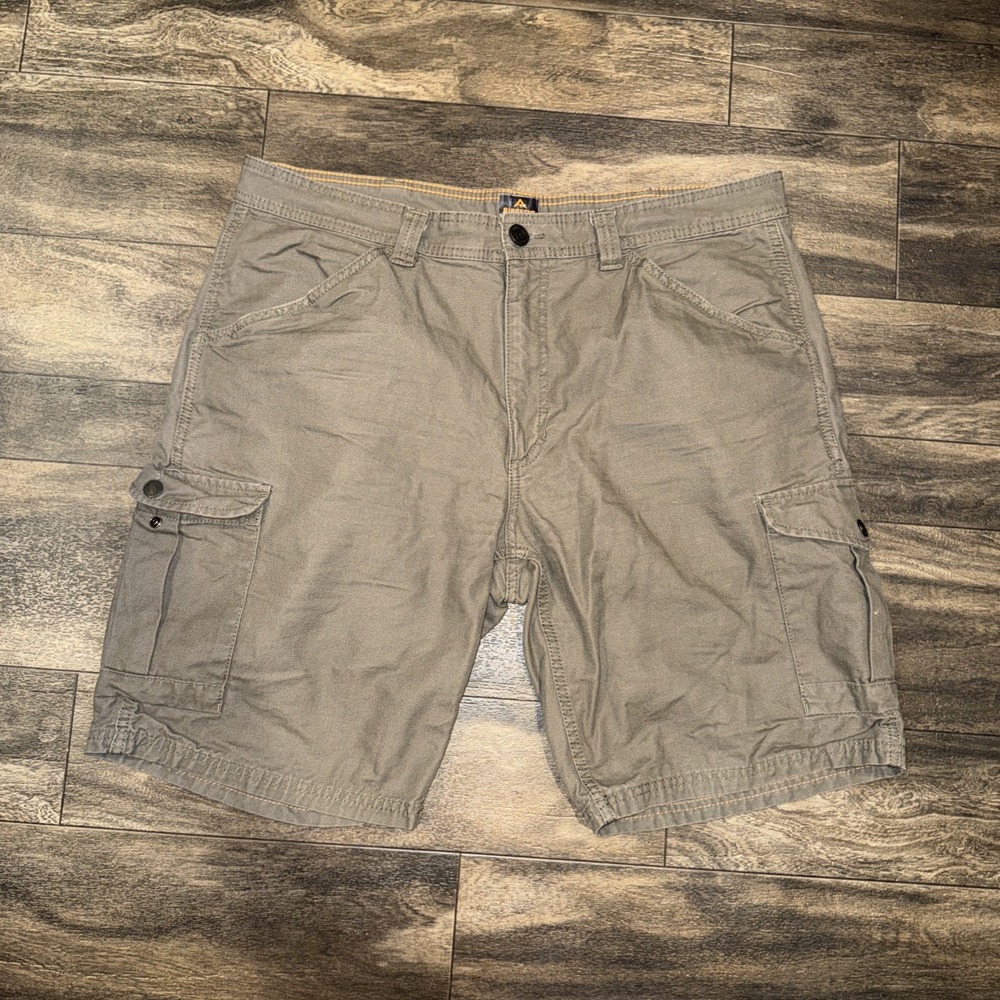 Ridgecut Toughwear Canvas Cargo Utility Shorts Workwear Men's Size 38 Brown